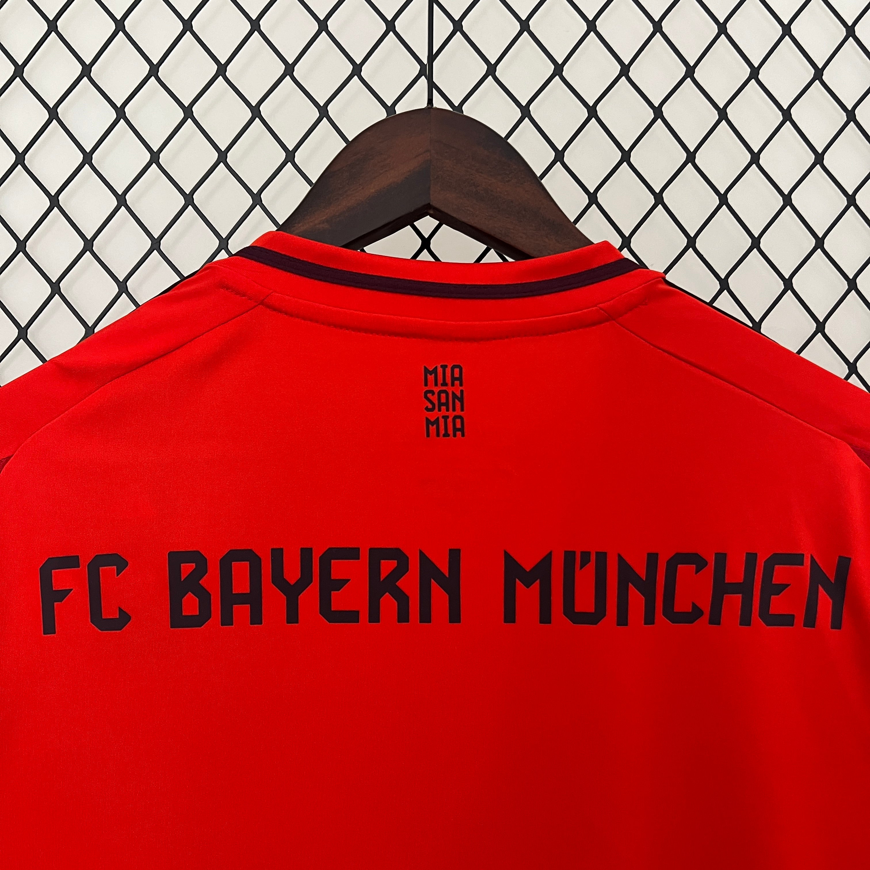 Maillot Bayern Munich Domicile 24/25