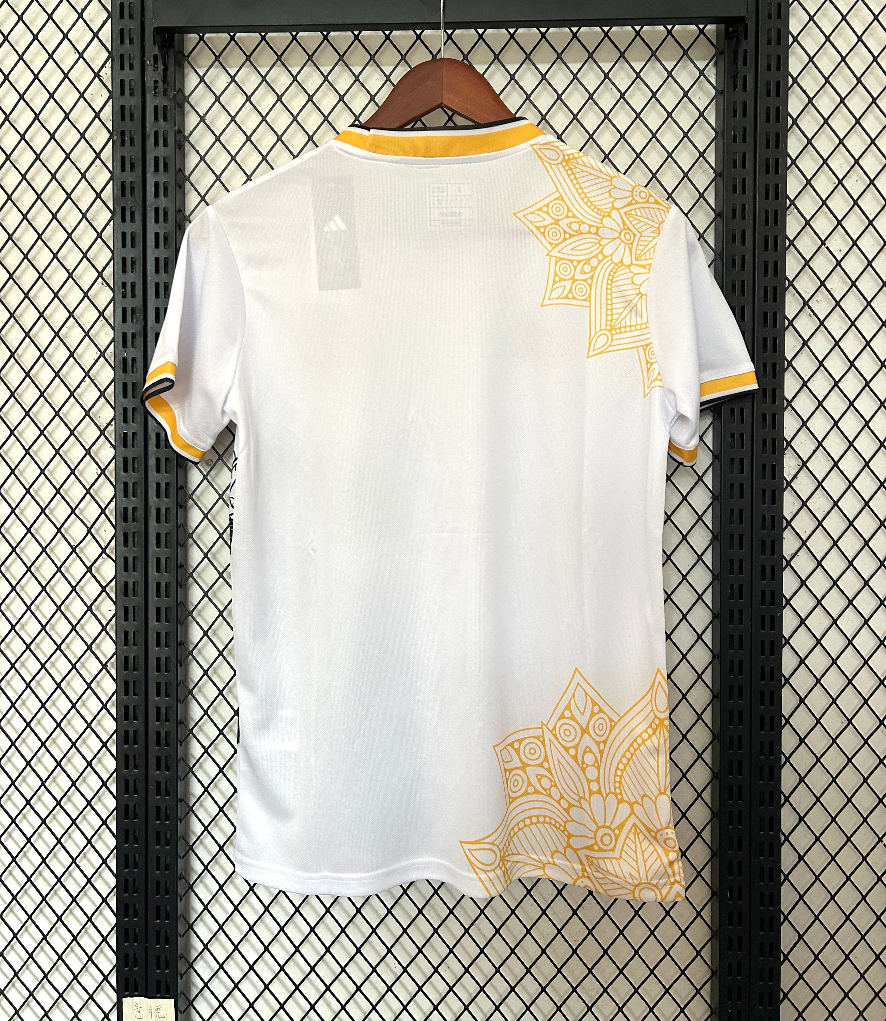 Real Madrid Maillot édition "serpent"