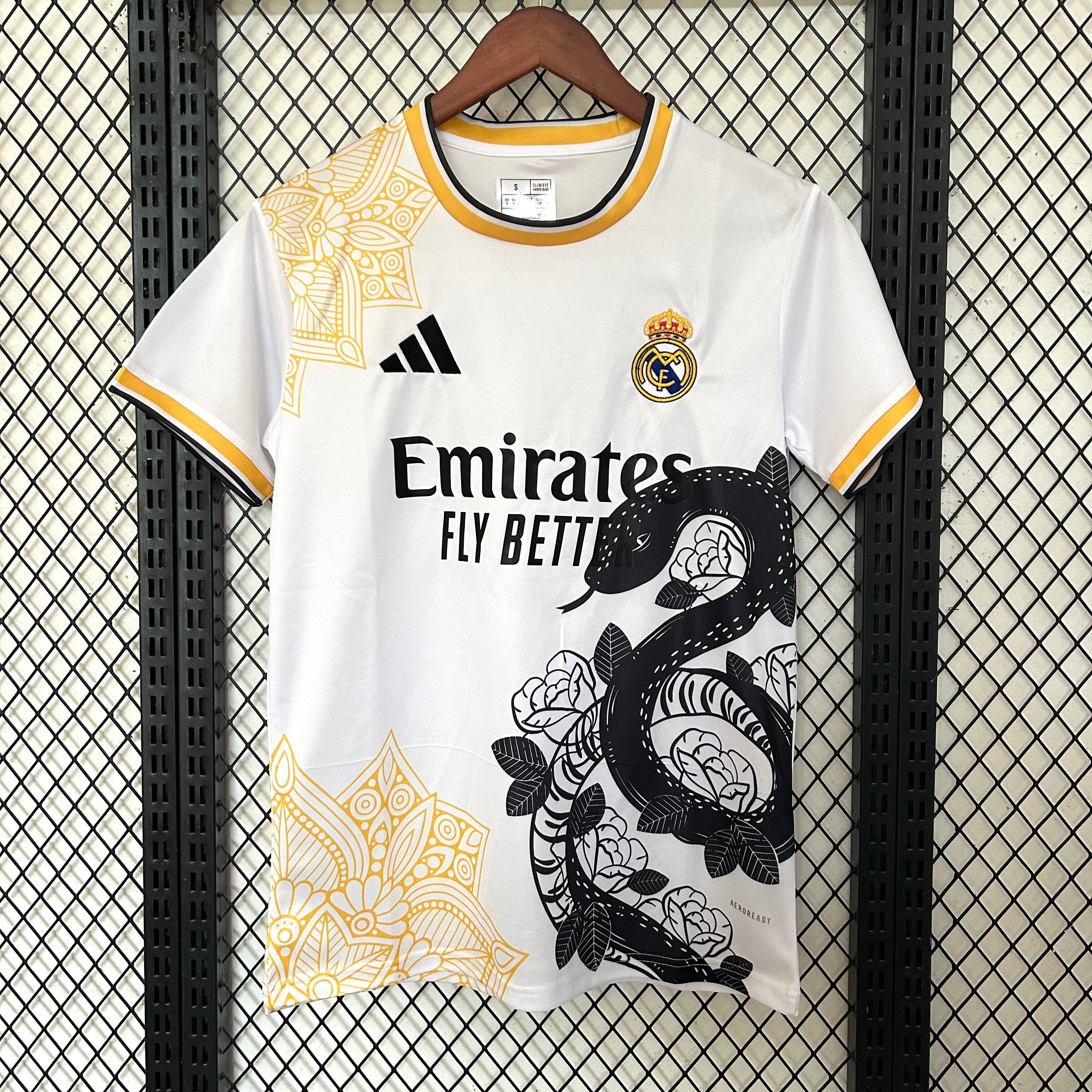 Real Madrid Maillot édition "serpent"