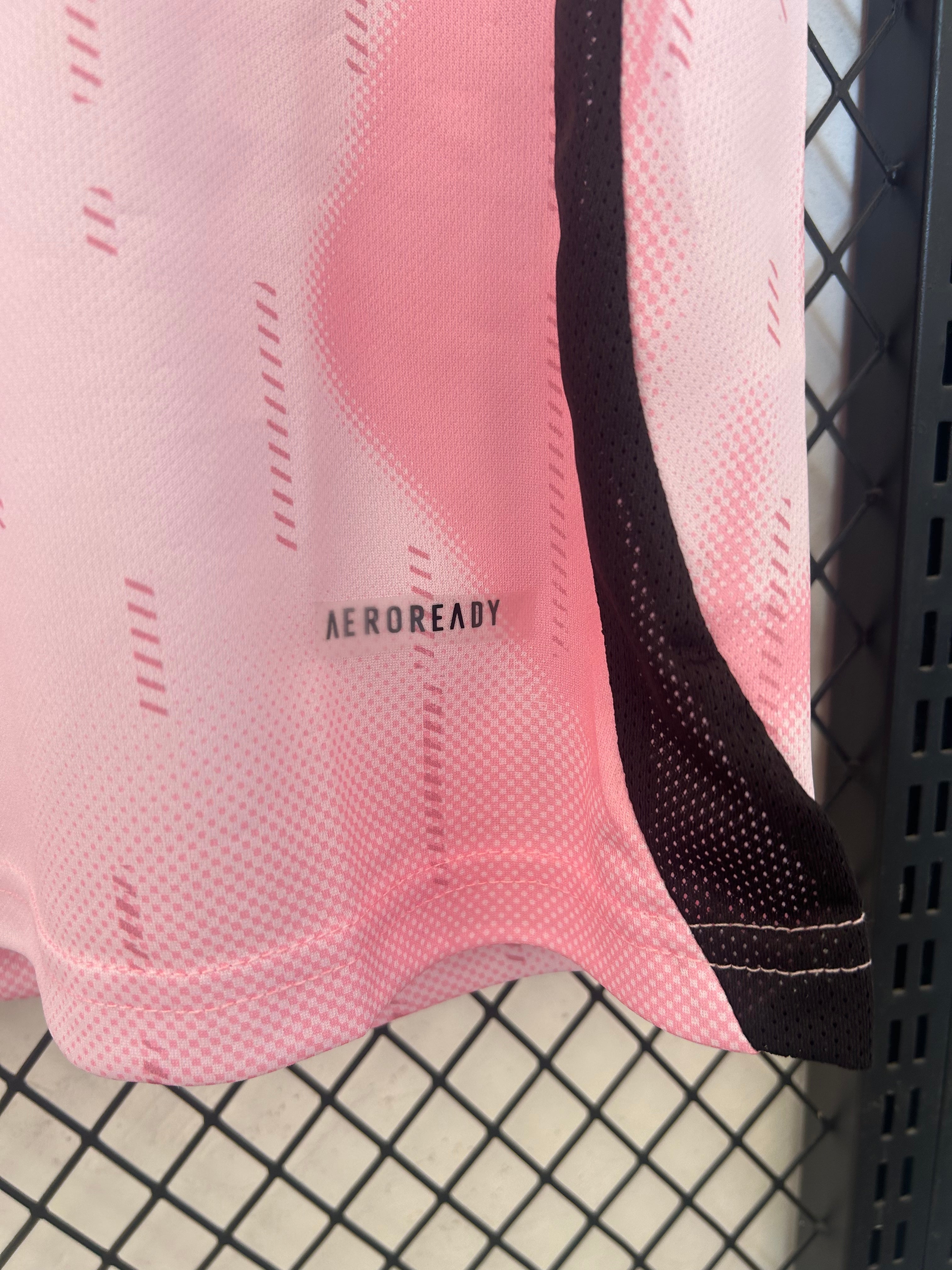 Maillot Real Madrid Concept Rose