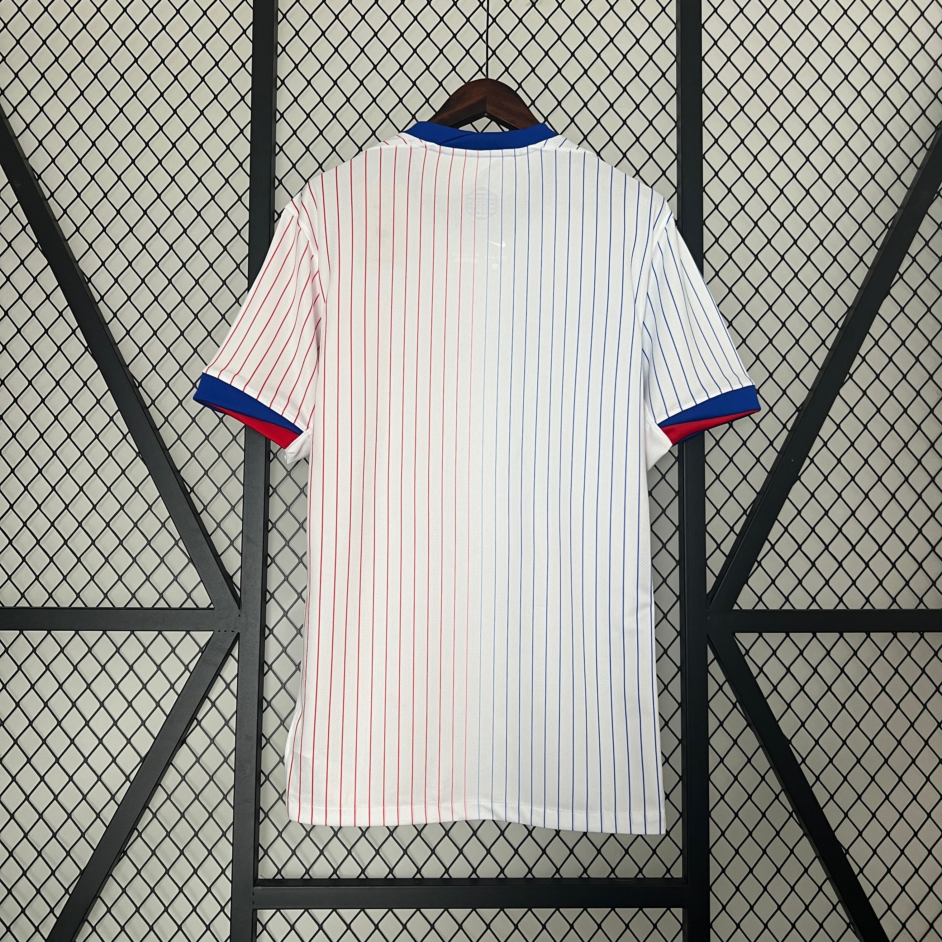 Maillot France Extérieur 2024