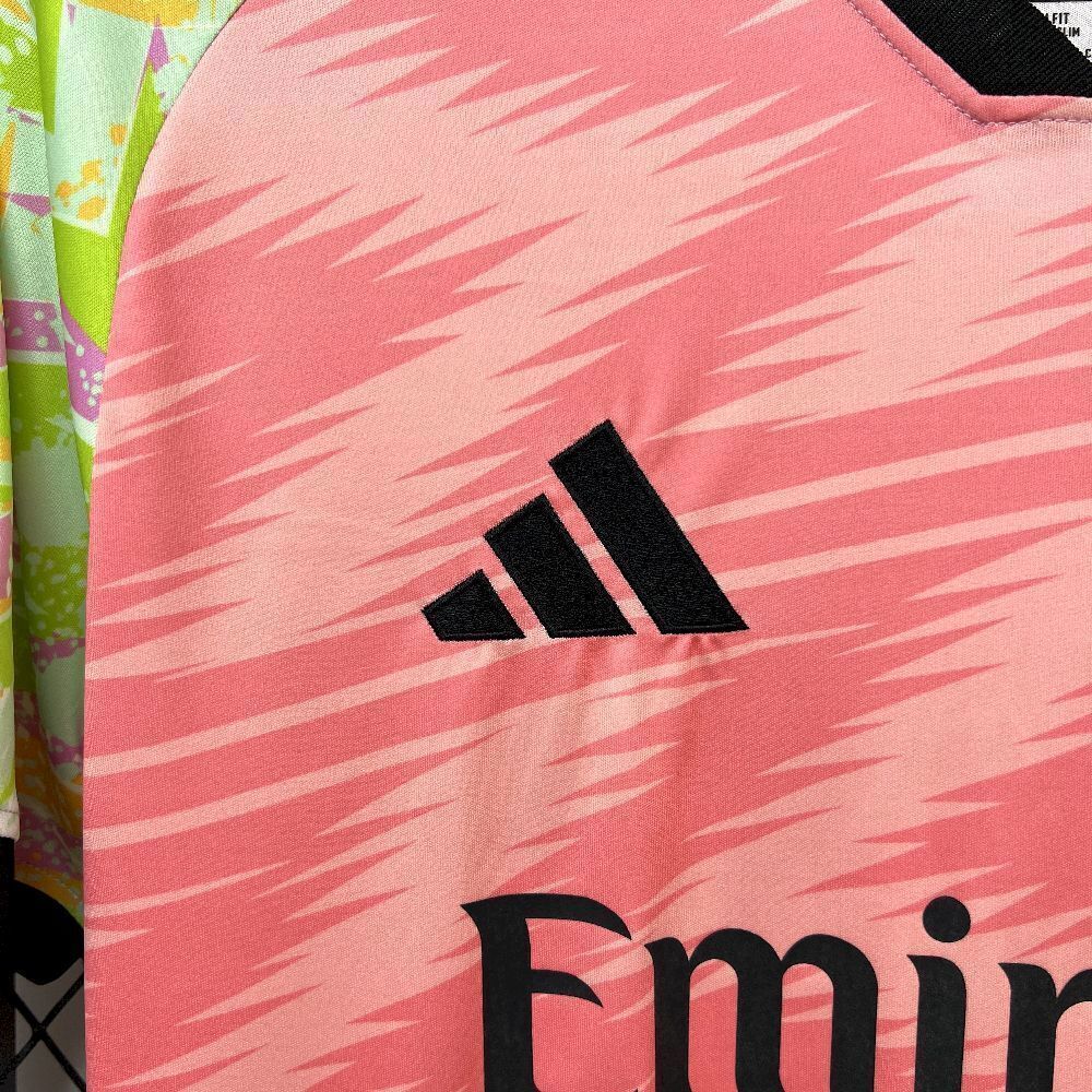 Maillot Real Madrid Rose Training 2025-2026